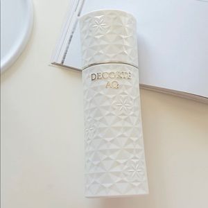 Decorte AQ Emulsion